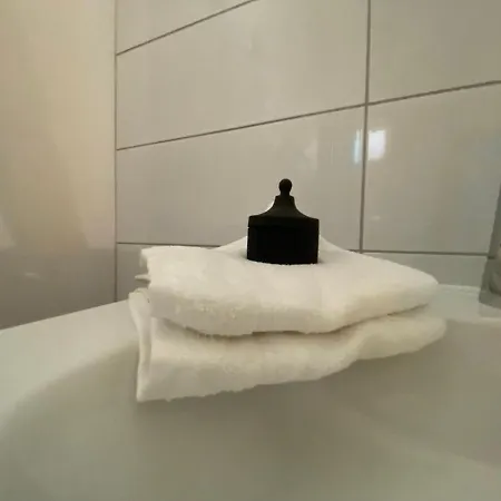 Five And Apartment *