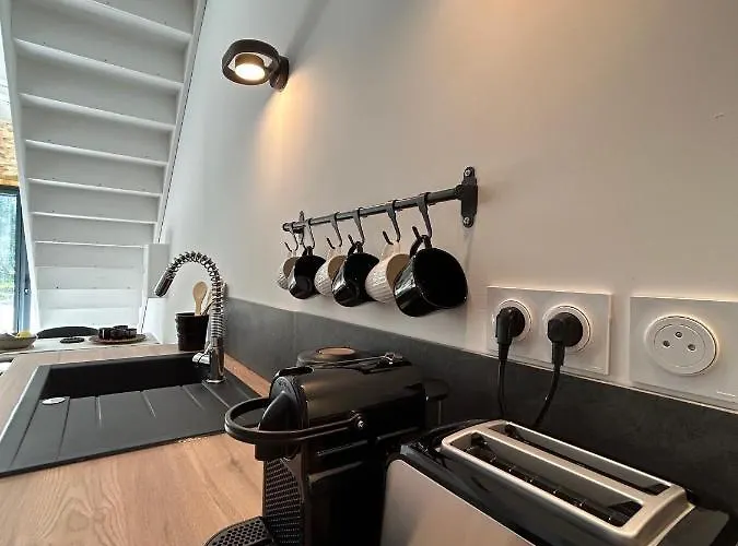 Apartman Five And Josse