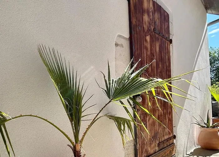 아파트 Five And *