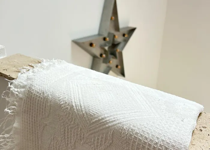 Five And 아파트 *